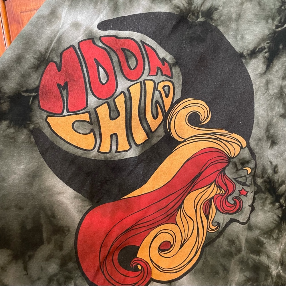 Moon Child Tee - Picture 3 of 4